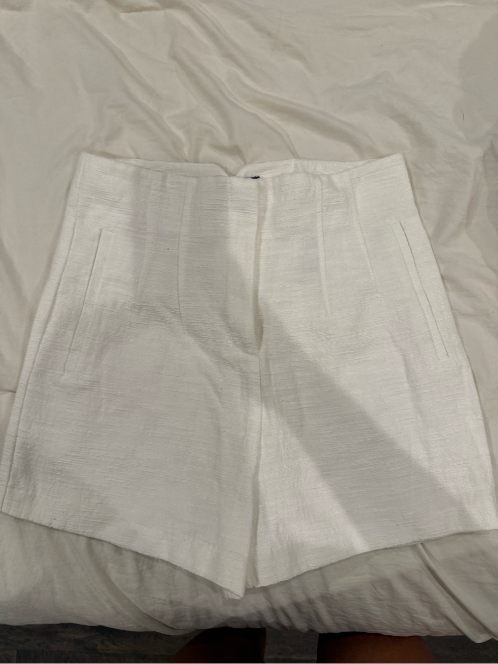 ZAra White High-Waist Textured Shorts
